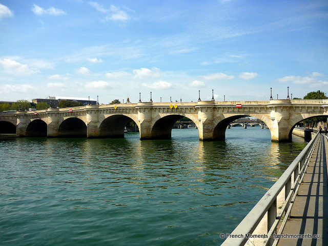 The old bridge of Pont- © French Moments